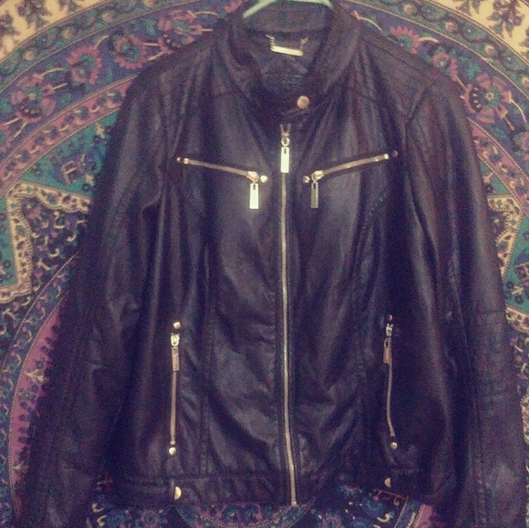 JouJou Size Medium Moto Style Leather Jacket - Picture 2 of 8